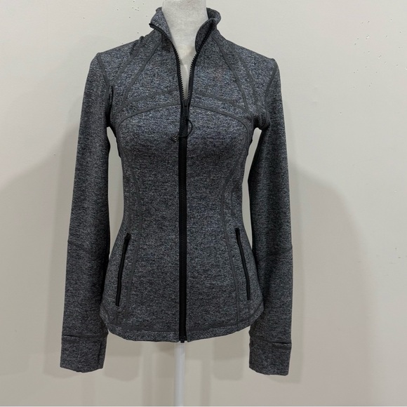 Lululemon Define Jacket Women’s Size 6 Gray Full Zip Long Sleeve Athletic - Picture 2 of 7